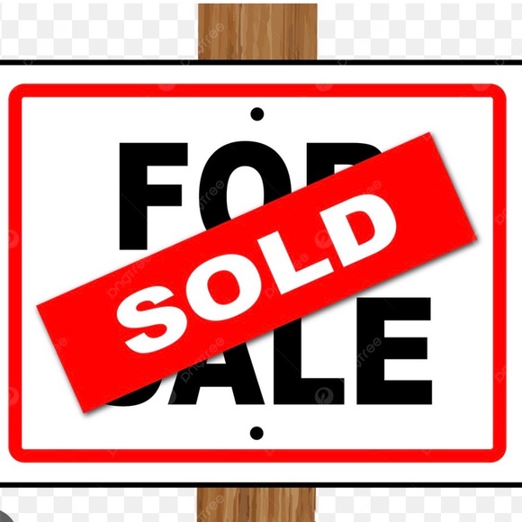 kate spade Accessories - Peanuts x Kate Spade Cream Card Holder